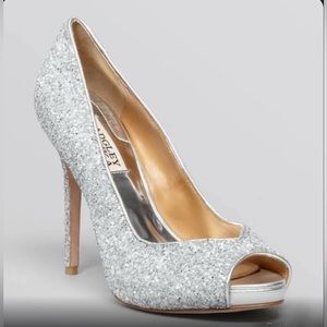 Badgley Mischka Original Kassidy Silver Glitter 6.5